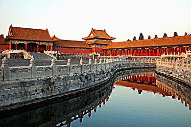 Bungie奉劝纯PvE玩家慎入 坦言称不想把《马拉松》做成《命运3》